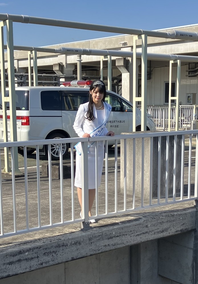 施設見学の様子